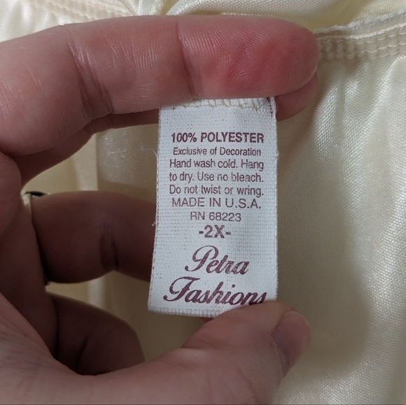 Vintage 60s/70s Petra Fashions Ivory Satin Slip Shorts with Lace‎ Trim Size 2X - Picture 2 of 6